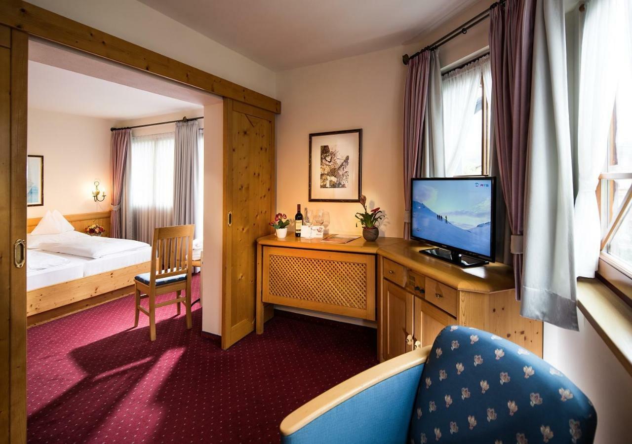 Vital - Und Wellnesshotel Hanneshof Filzmoos Esterno foto