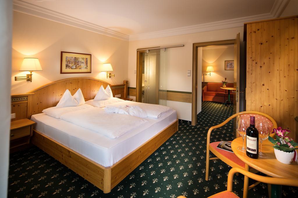 Vital - Und Wellnesshotel Hanneshof Filzmoos Esterno foto